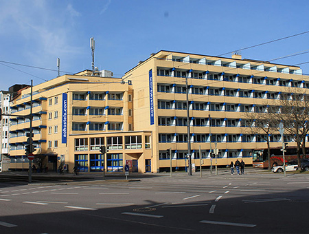 a&o München Hackerbrücke